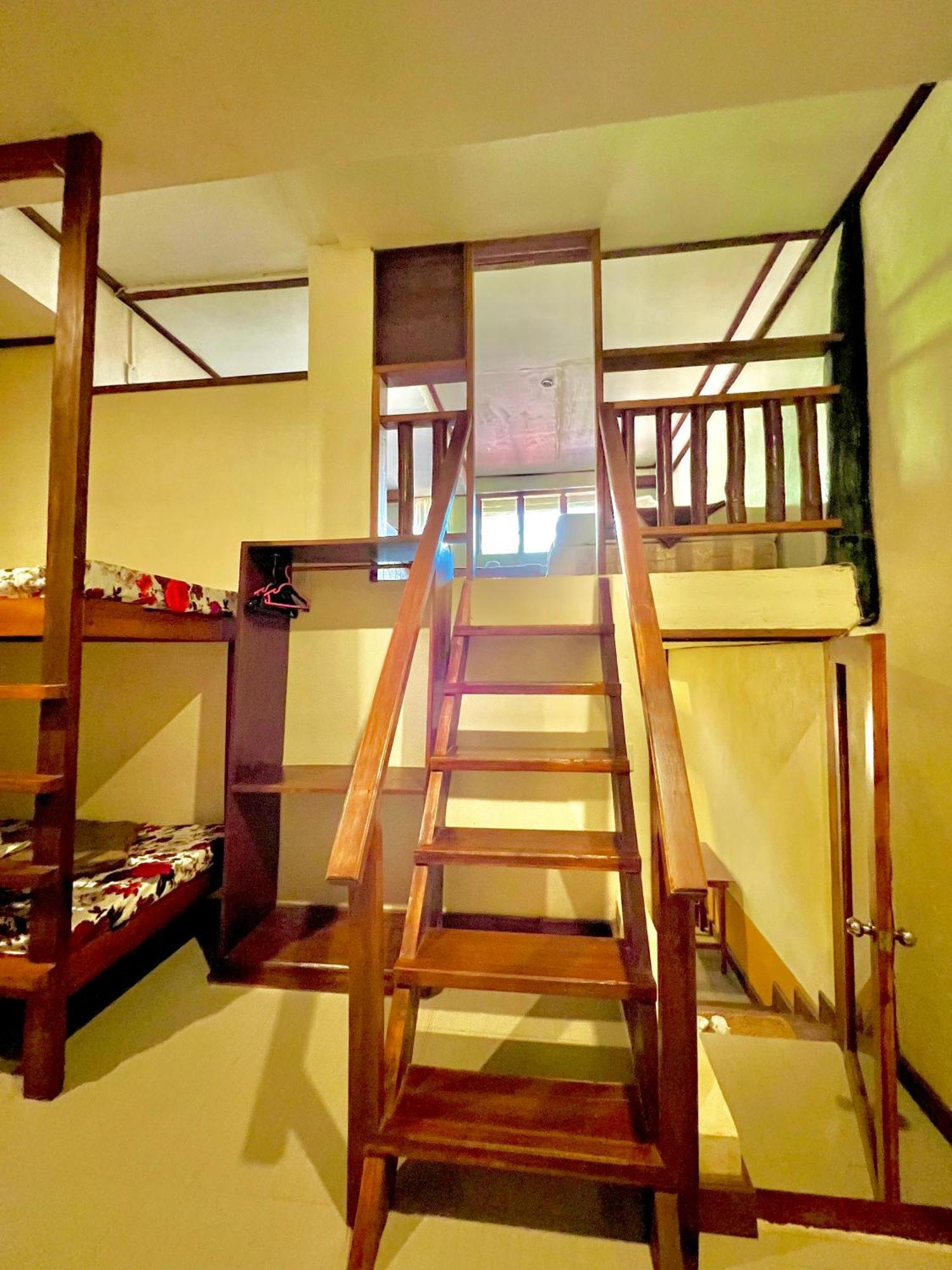 Novie'S Tourist Inn El Nido Eksteriør bilde