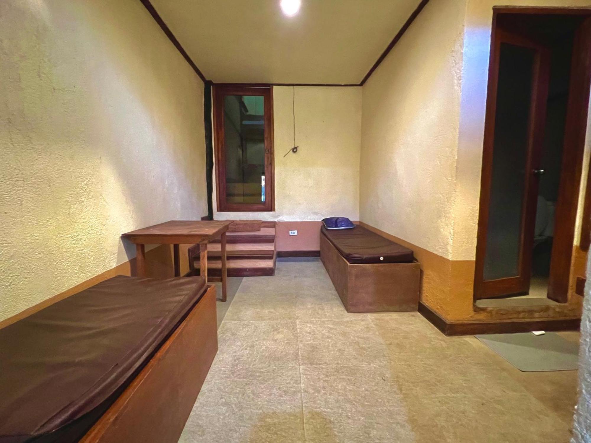 Novie'S Tourist Inn El Nido Eksteriør bilde