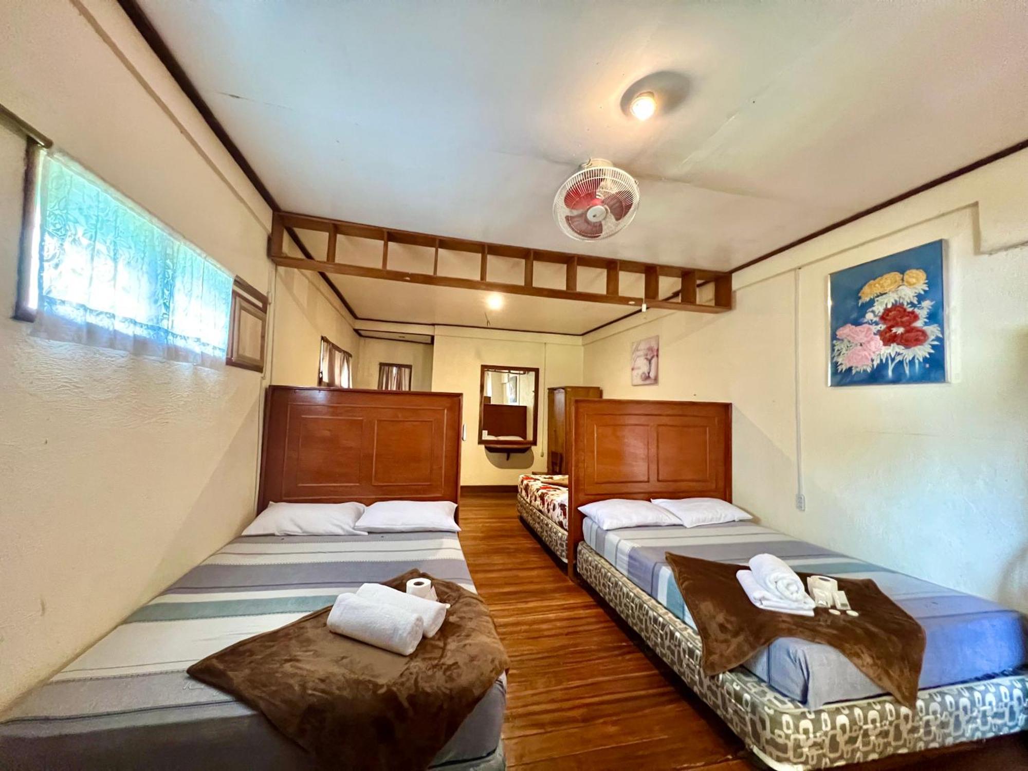 Novie'S Tourist Inn El Nido Eksteriør bilde